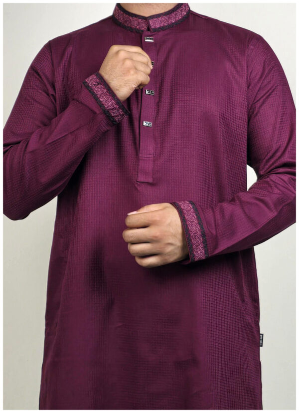 Ashrafi Platinum (Maroon) - Image 4