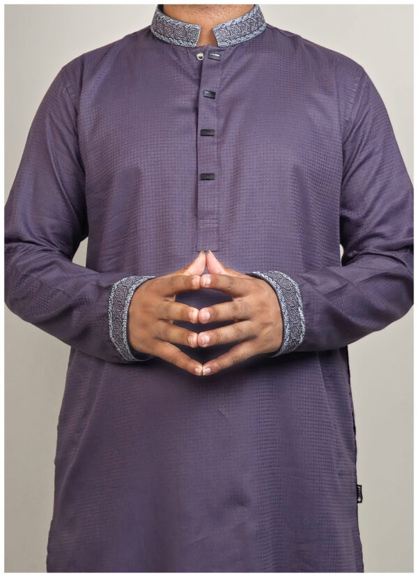 Ashrafi Elegant (light purple)