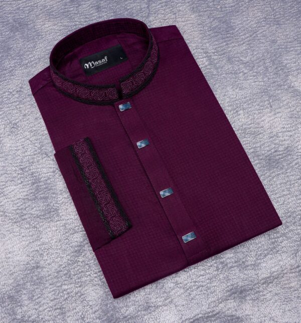 Ashrafi Platinum (Maroon)